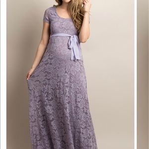 Maternity dress/gown